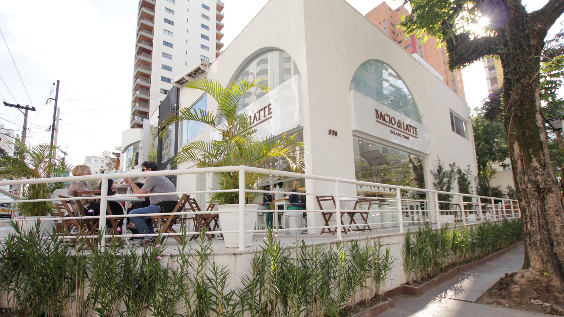 Bacio de Latte - 1